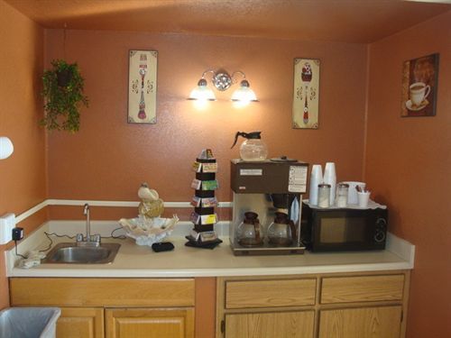 Travelers Inn Lake Havasu Lake Havasu City Exterior photo
